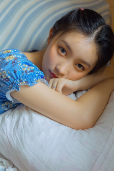 隔壁姐妹们